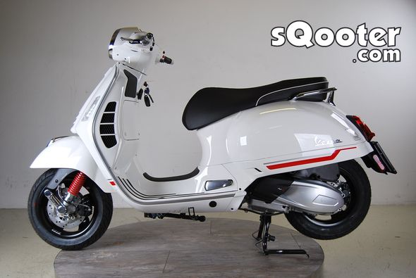 Vespa GTS 125 i.e. SUPER SPORT E5 MY21/22 ABS