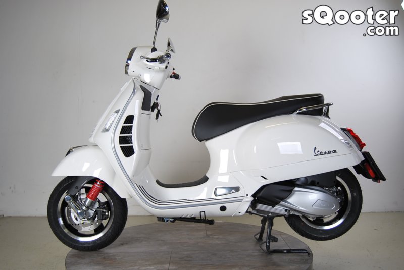 Vespa GTS 300 i.e. SUPER E5 MY21/MY22 ABS/ASR